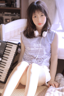 新任女教师我要你爱详情介绍